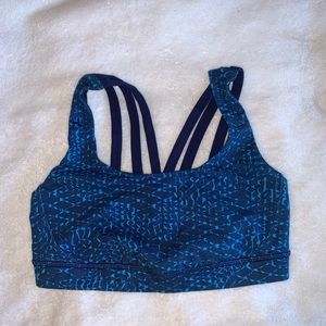 Lululemon sports bra